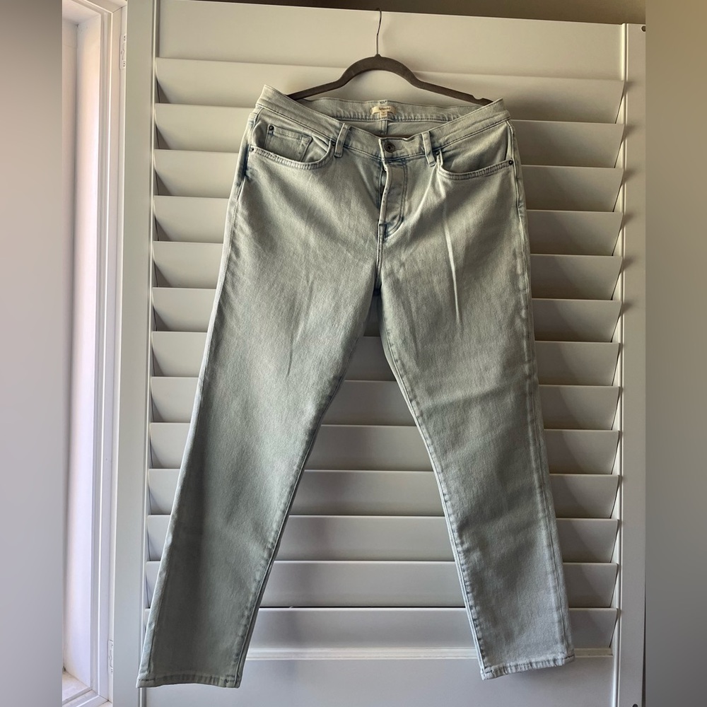 Splendid Straight Leg Jeans Lightweight Denim - Midrise Crop